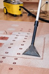 professional carpet cleaning equipment