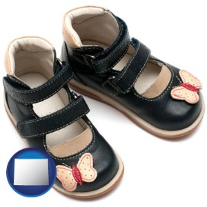orthopedic shoes for a child - with Wyoming icon