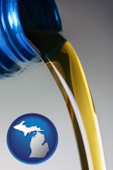 michigan map icon and motor oil being poured from a container