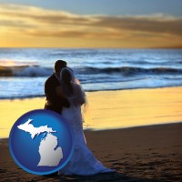 michigan map icon and a beach wedding at sunset