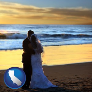 a beach wedding at sunset - with California icon