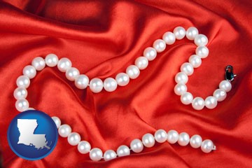 a faux pearl necklace - with Louisiana icon