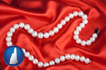 a faux pearl necklace - with New Hampshire icon