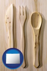 colorado map icon and a wooden knife, fork, and spoon