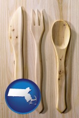 massachusetts map icon and a wooden knife, fork, and spoon